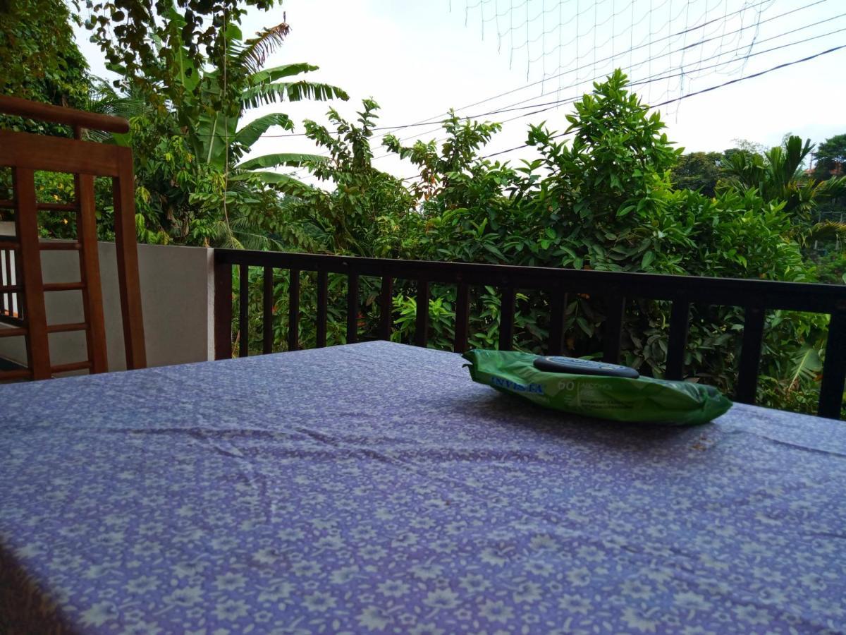 Green View Guest Mirissa Luaran gambar